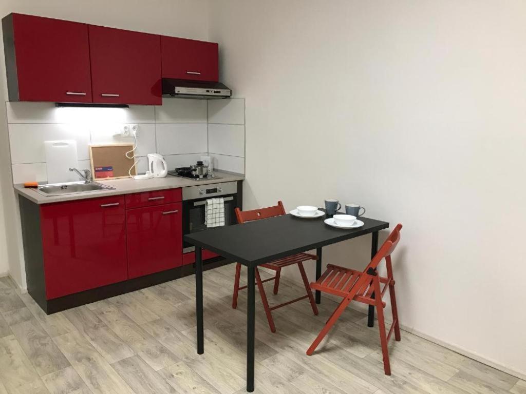 Apartment Near The Center With Privat Parking *