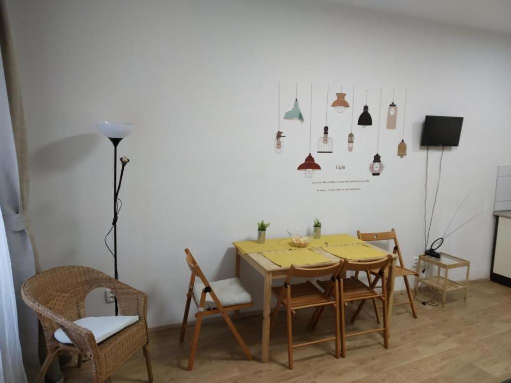 Apartment Near The Center With Privat Parking